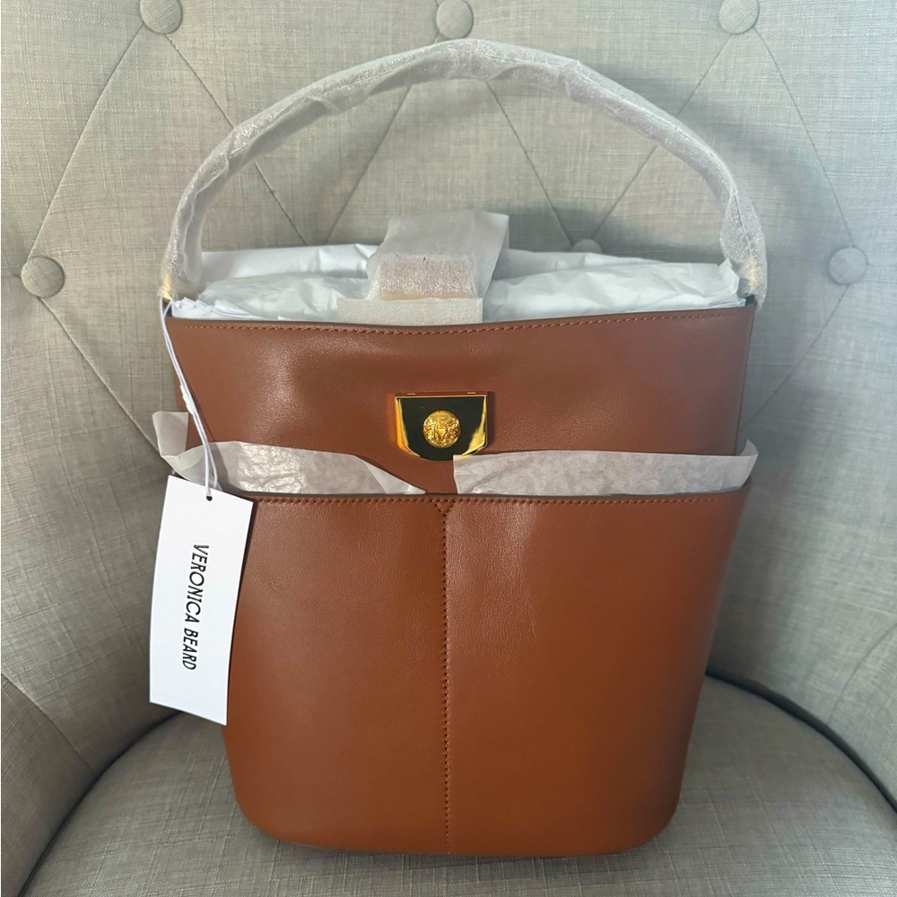 NWT Veronica Beard Large Crest Bucket Bag